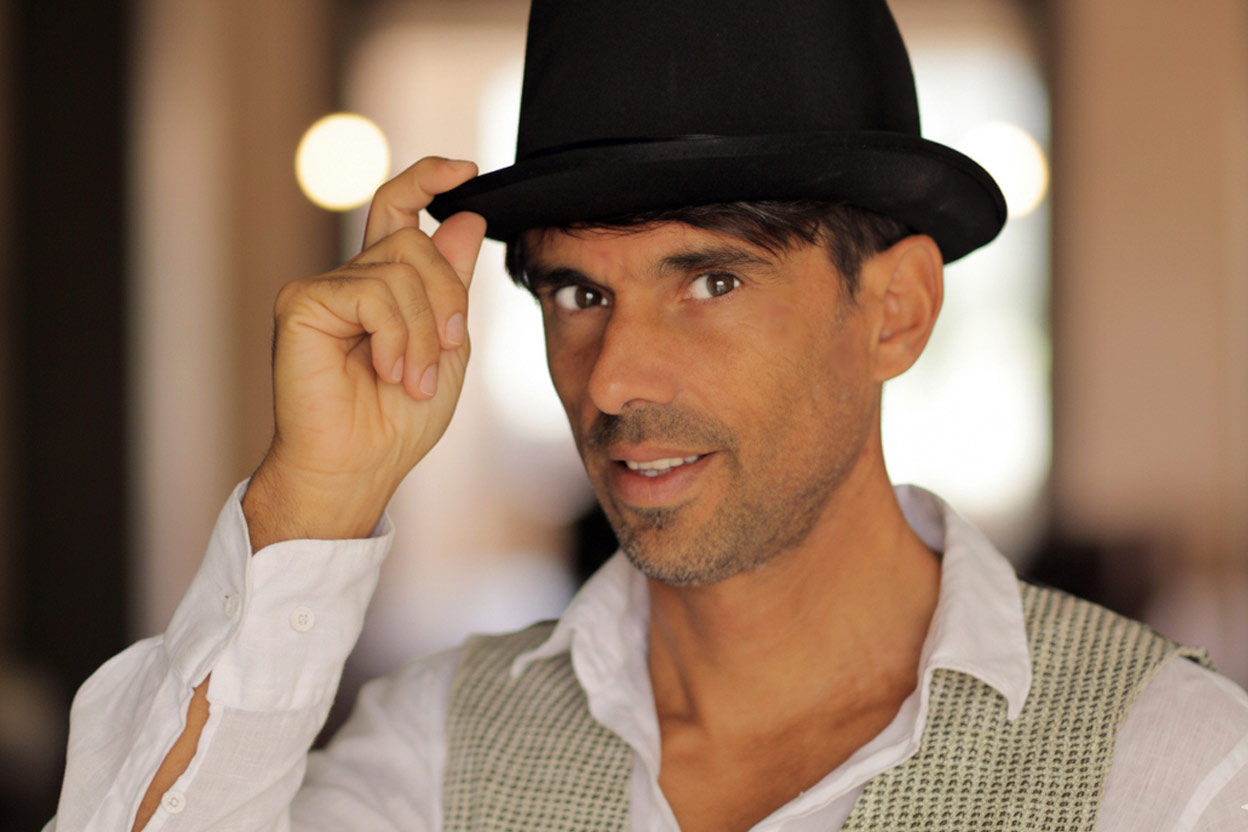 Spettacolo di magia elegante per eventi esclusivi e serate private